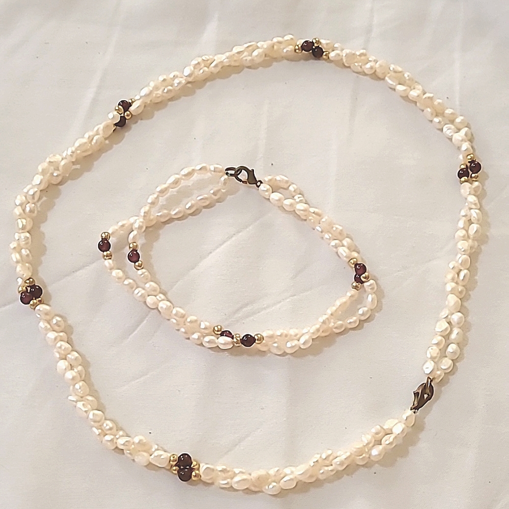 Seed pearl necklace and Bracelet set